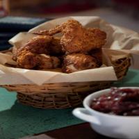 Fried Chicken in a Basket_image