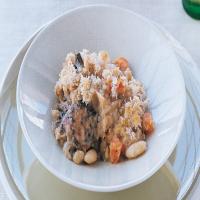 Chicken Cassoulet with Crisp Breadcrumb Topping_image