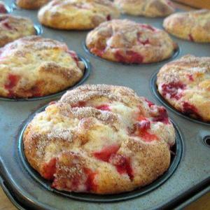 Fresh Strawberry Muffins Recipe - (4.5/5)_image