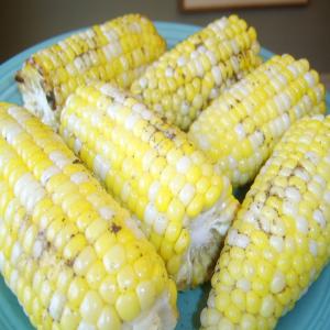 BBQ Cob of Corn With Pepper_image