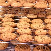 Amish Oatmeal Cookies_image