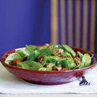 Spinach & Basil Salad with Tomatoes, Candied Walnuts & Warm Bacon Dressing_image