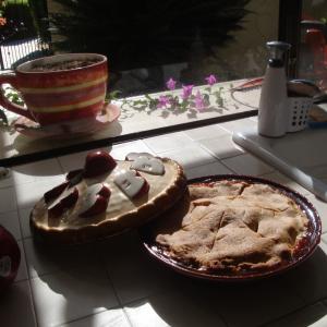 Apple, Cranberry, Currant Pie W/ Lemon-Nutmeg Crust_image