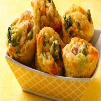 Easy Broccoli, Cheese and Ham Muffins_image
