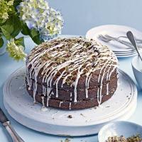 Sticky treacle, ginger & lime cake_image