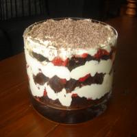 Strawberry-Chocolate Mascarpone Trifle_image