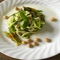 Vegan Zucchini Noodles with Chickpeas and Zucchini Blossoms_image