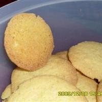 Cornmeal Coconut Cookies image