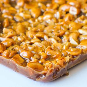 Honey Cashew Cookie Bars - Rock Recipes_image