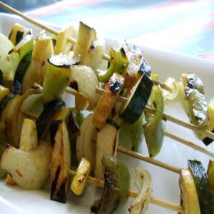 Grilled Vegetables with a Tangy Sauce_image