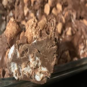 Hazelnut Peanut Butter Marshmallow Squares Recipe by Tasty image