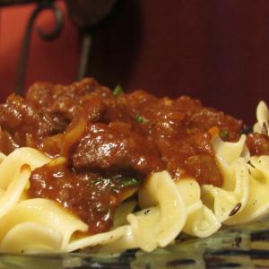 Simple Viennese Beef Goulash_image