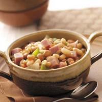 Hearty Bean Soup with Ham_image