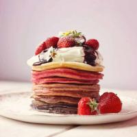 Ombré Berry Pancakes_image