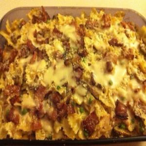 Baked Chicken, Bacon and Macaroni Casserole_image
