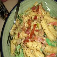 Creamy Green Beans and Pasta_image
