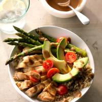 Chicken Quinoa Bowls with Balsamic Dressing_image