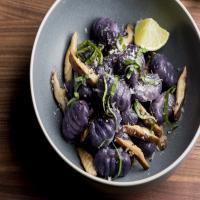 Purple Gnocchi With Shiitake Mushrooms_image