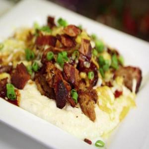 Pig's and Grits_image