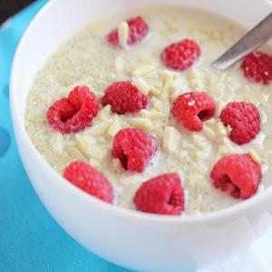 Raspberry Almond Quinoa - Breakfast Recipe_image