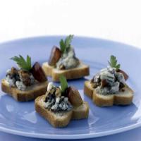 Blue Cheese Canapes with Pecans and Grapes image