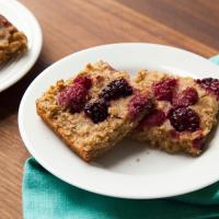 Overnight Oatmeal Bars with Mixed Berries_image