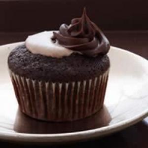 Triple Chocolate Cream Filled Cupcakes_image