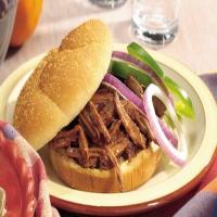 Slow-Cooker Root Beer Barbecue Beef Sandwiches_image