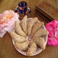 Sesame Almond Crescent Cookies image