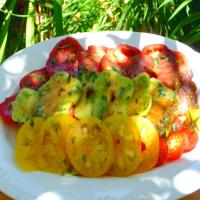 Red and Yellow Heirloom Tomato Platter With Balsamic Vinaigrette_image