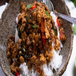 Vegan Thai Basil Stir Fry (Vegan Pad Kra Pao) Recipe by Tasty_image