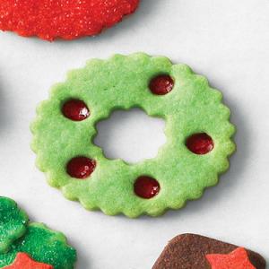 Stained-Glass Wreath Cookies_image