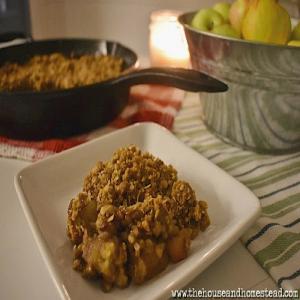 Rustic Apple Crumble Recipe | The House & Homestead_image