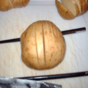 Hasselback Potatoes_image