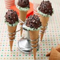 Mint Chocolate-Dipped Ice Cream Cones_image