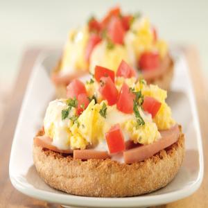 Canadian Bacon & Ranch Eggs Benedict image