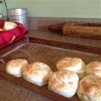 Light and Flaky Biscuits_image
