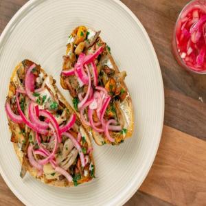 Mushroom and Goat Cheese Tartine with Pickled Red Onions_image