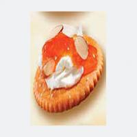 PHILADELPHIA® Apricot-Almond Spread_image