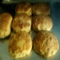 SOFT AND FLUFFY BUTTERMILK BISCUITS_image