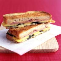 Grilled Ham and Cheese with Pineapple_image