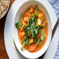Sweet Potato Mango Red Thai Curry_image