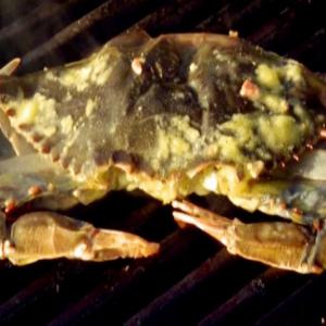 BBQ Soft-Shell Crabs with Grilled Vidalia Onions image