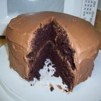 Dark Chocolate Cake With Fudge Frosting_image