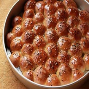 Yemenite Honeycomb Bread (Khaliat Al Nahl)_image