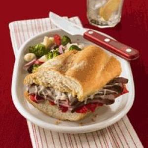 Hot Italian Roast Beef Sandwich Loaf_image