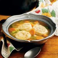 Chicken Soup with Stuffed Noodles_image