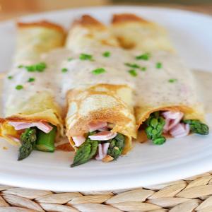 Basic Crepes with Ham, Swiss and Asparagus Variation_image