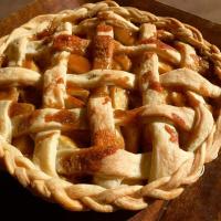 Rosemary-Thyme Apple Pie_image