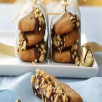 Maple-Walnut Shortbread Cookies_image